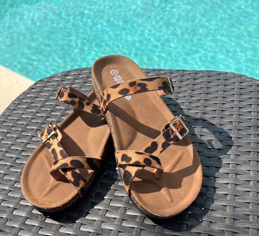 Leopard Loop Toe Comfort Summer Sandals | Vacation Footwear | cute shoes