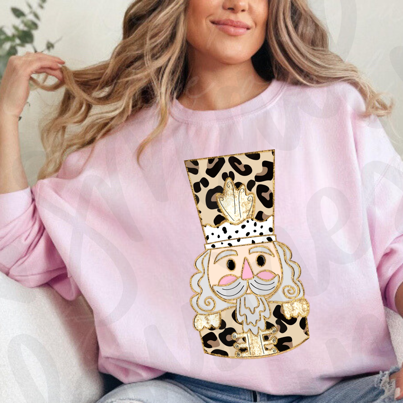 🎀 Leopard Nutcracker Christmas Sweatshirt | Gildan Crewneck Holiday Sweater