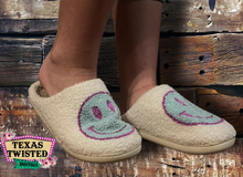 Load image into Gallery viewer, Smiley Face House Shoes
