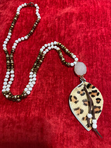 Cheetah Cream Crystal Pendant Necklace